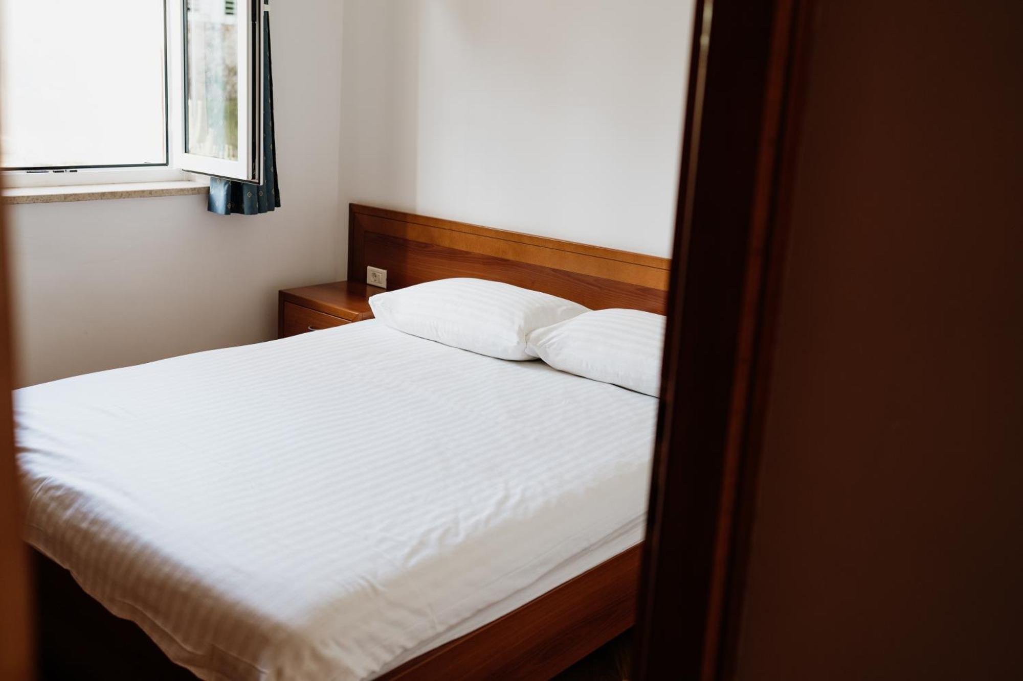 ヴェリ・ロシニュApartmaji Puntaアパートメント エクステリア 写真
